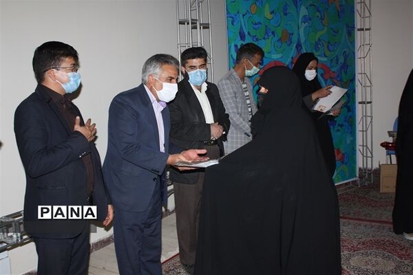 تقدیر از برگزیدگان مسابقات فرهنگی وهنری ابرکوه