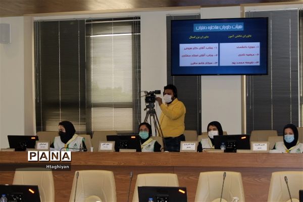 برگزاری مرحله نهایی مسابقه ملی مناظره دانش‌آموزی دراستان اصفهان