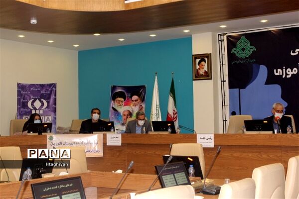برگزاری مرحله نهایی مسابقه ملی مناظره دانش‌آموزی دراستان اصفهان