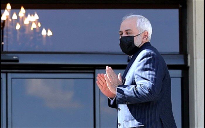 ظریف: جهان اسلام نیازمند ریشه‌کنی افراطگرایی در درون خود است