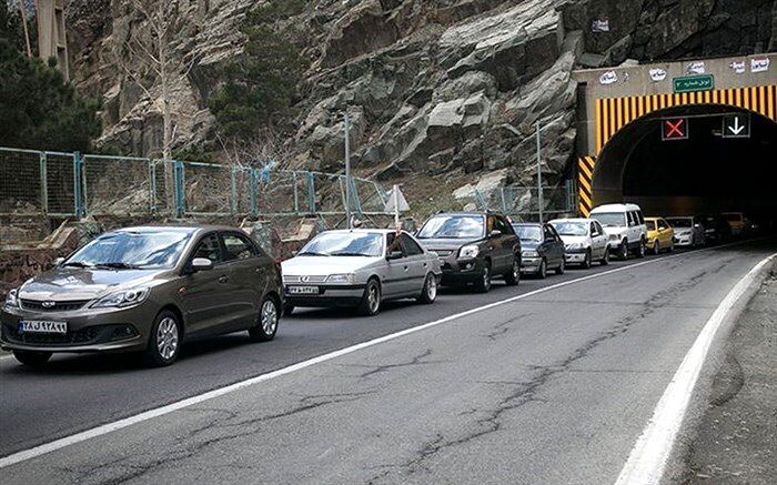 تردد روان در محورهای چالوس، هراز، فیروزکوه و تهران-شمال
