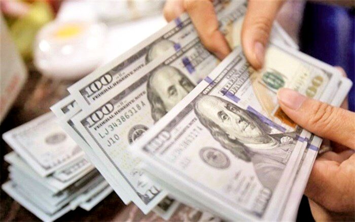 پایان سال ۱۳۹۹ و تداوم انتظار بازار ارز برای تصمیم‌های مهم سیاسی