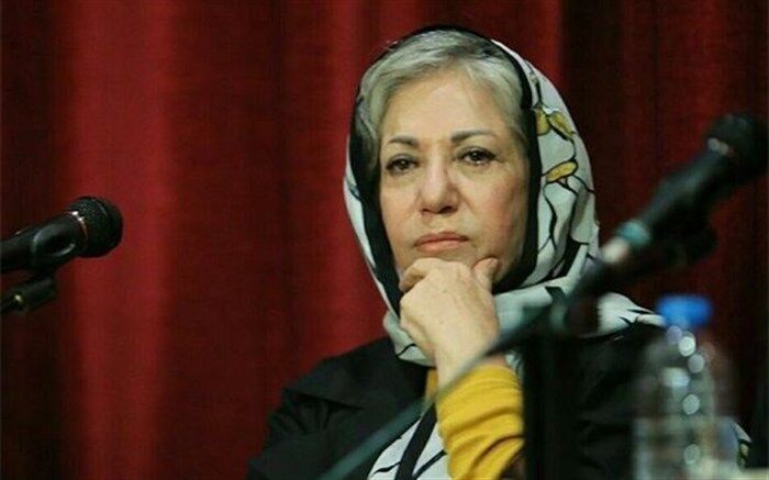 رخشان بنی‌اعتماد «روسری آبی» را برای نابینایان شنیدنی کرد