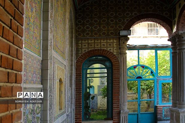 موزه مقدم بنای تاریخی به جا مانده از زمان قاجار