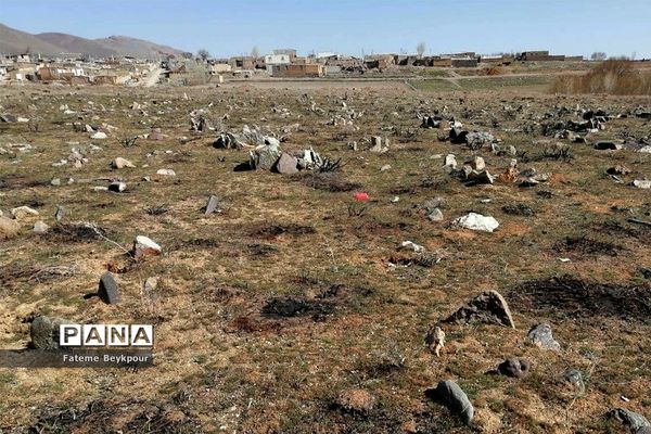 قبرستان تاریخی روستای مروارید زنجان