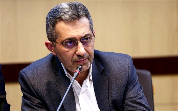 حداکثر ظرفیت برای پذیرش بیماران مشکوک به کووید-19 دربخش‌های بستری و ویژه فراهم شود