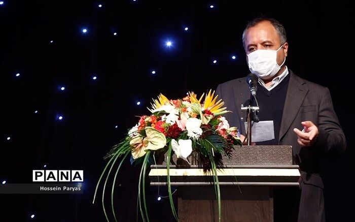 هدف از راه‌اندازی قرارگاه جهادگران مدرسه‌ساز انسجام بخشی به فعالیت‌های داوطلبانه است