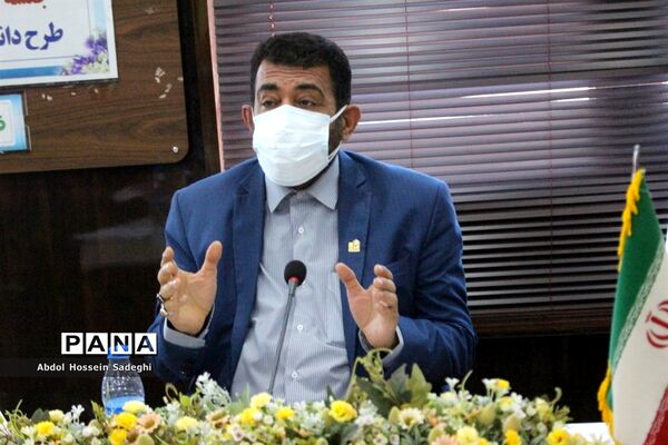 جلسه کار گروه نظارتی و ارزیابی طرح دانش‌آموز تراز انقلاب اسلامی