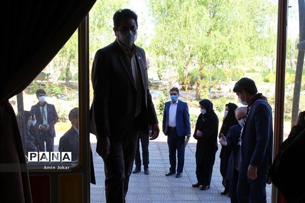 نشست سالانه قطبی مسئولان سازمان دانش آموزی استان فارس در شهرستان آباده