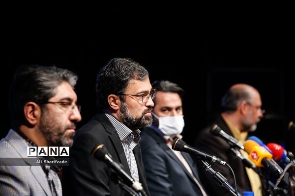 نشست خبری هفته هنر انقلاب اسلامی
