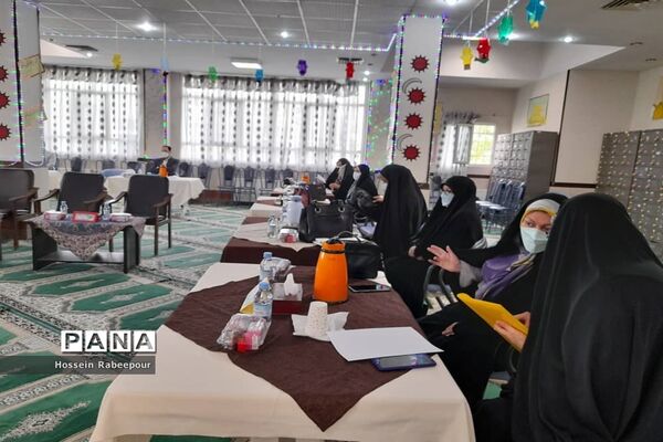 نشست کشوری سبک منسجم سازی مدارس شاهد
