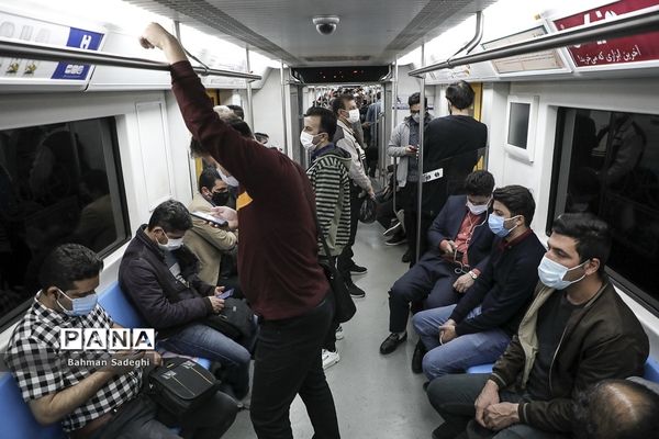 مترو تهران در شرایط قرمز کرونایی