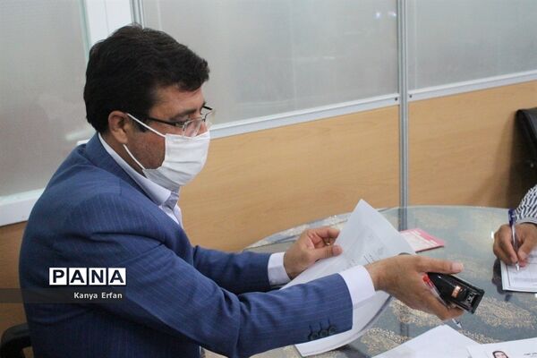نشست کمیته داوری مدارک مربیان نمونه پیشتاز استان بوشهر
