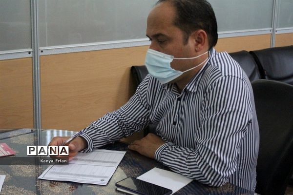 نشست کمیته داوری مدارک مربیان نمونه پیشتاز استان بوشهر