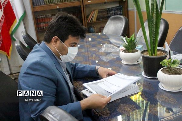 نشست کمیته داوری مدارک مربیان نمونه پیشتاز استان بوشهر