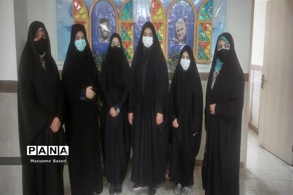 تیم ندای ثامن مطهر از منطقه 8، در مسابقات مناظره شهر تهران به فینال رسید