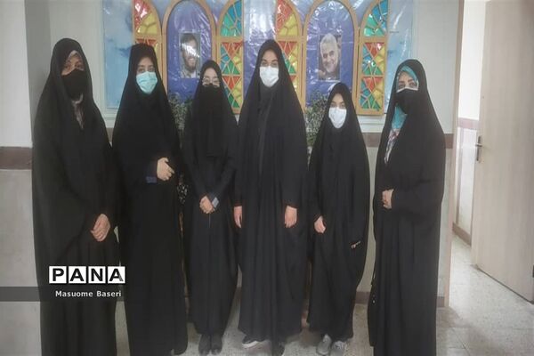 تیم ندای ثامن مطهر از منطقه 8، در مسابقات مناظره شهر تهران به فینال رسید