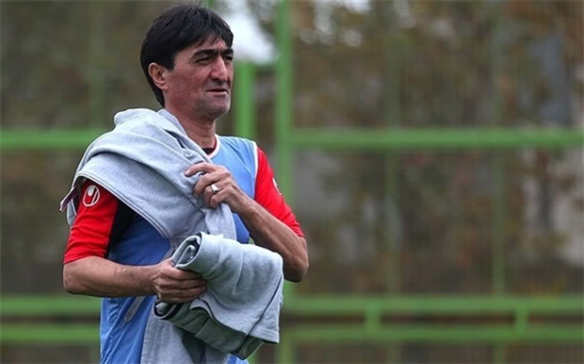 محمدخانی: با وجود همه فاصله‌ها، پرسپولیس می‌تواند قهرمان آسیا شود