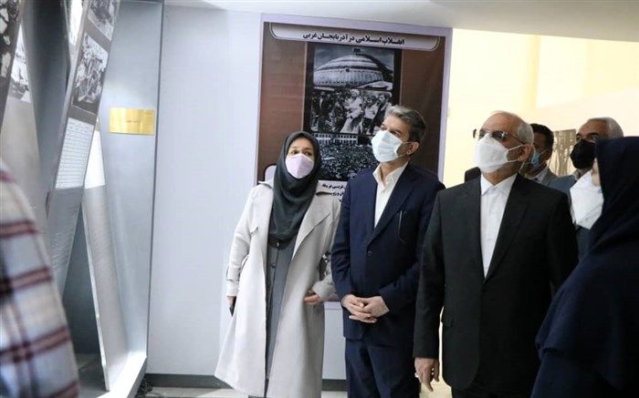 وزیر آموزش و پرورش از موزه دفاع مقدس آذربایجان غربى بازدید کرد