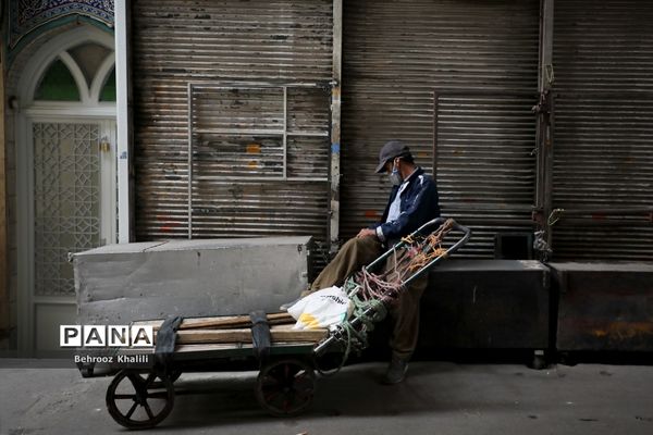 نه چرخ گاری می‌چرخد، نه چرخ زندگی