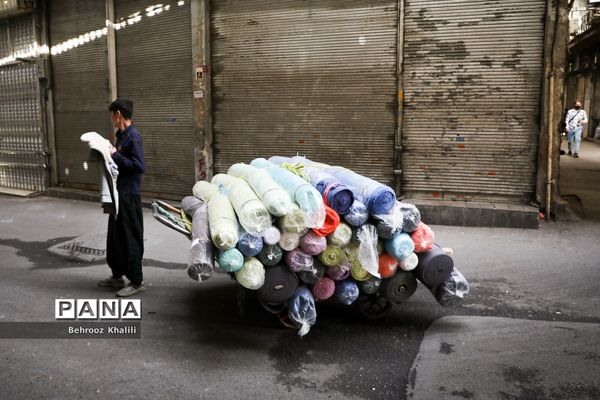 نه چرخ گاری می‌چرخد، نه چرخ زندگی