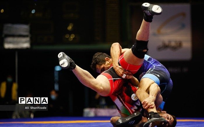 انتخابی کشتی آزاد المپیک؛ محمدیان طوفانی استارت زد