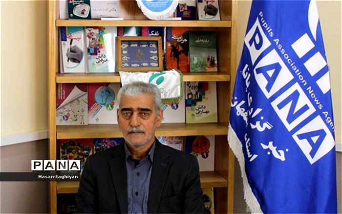 یکی از مهمترین هدف های سازمان دانش آموزی  تقویت روحیه نظم و انضباط فردی و گروهی در وجود متربیان است