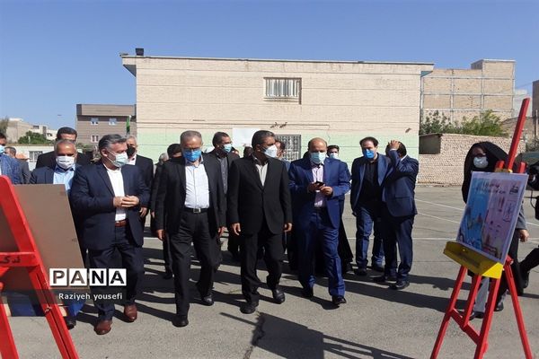 آیین افتتاحیه مدرسه پویا شاهد ریحانه‌النبی در قرچک