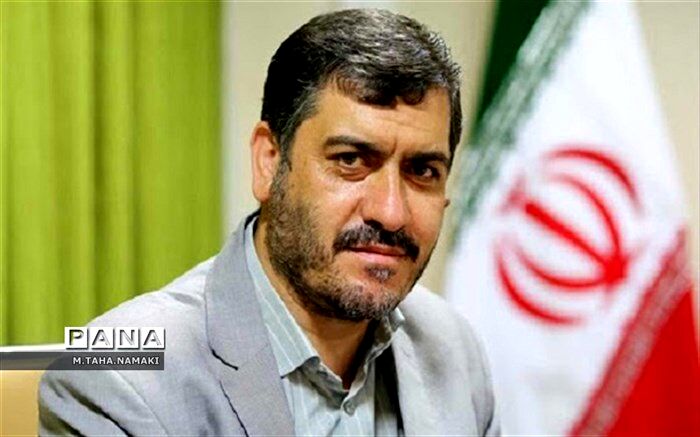 کتاب منتخب مقالات همایش سپیده کاشانی منتشر شد