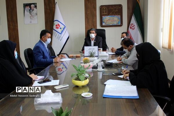 جلسه باز اندیشی فعالیت های معاونت  پرورشی و فرهنگی آموزش و پرورش استان بوشهر