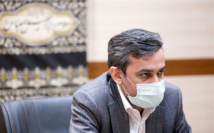 حقوقِ همکاران قراردادی با کارمندان رسمی کانون یکسان می‌شود