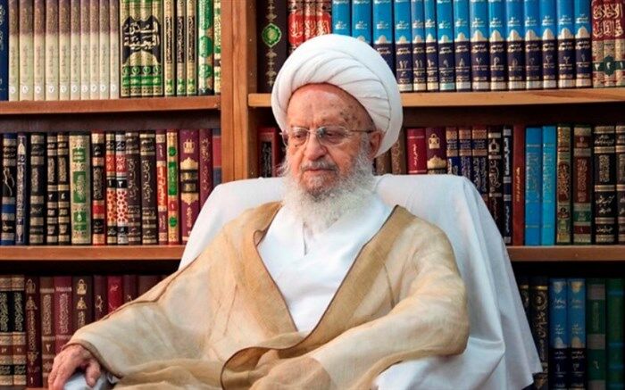 آیت‌الله مکارم در بیمارستان بستری شد