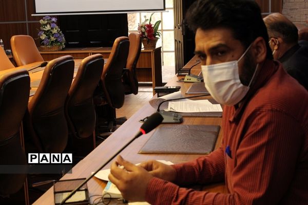 نشست کارگروه ستادی تعاونی‌های آموزشگاهی سازمان دانش‌آموزی خوزستان