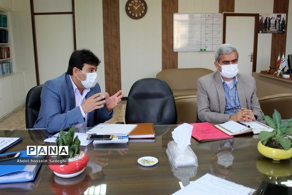 جلسه میز کارشهرستان‌ها و مناطق  معاونت پرورشی و فرهنگی آموزش و پرورش استان بوشهر