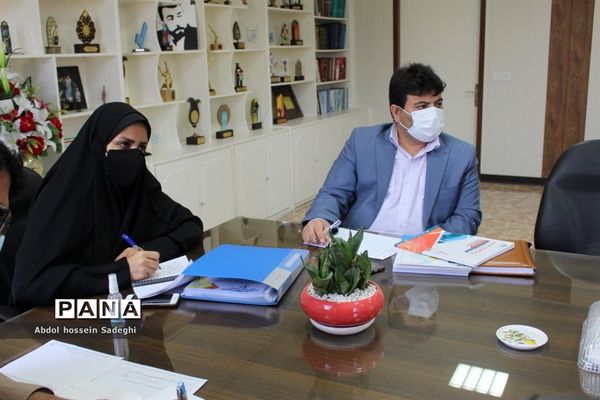 جلسه میز کارشهرستان‌ها و مناطق  معاونت پرورشی و فرهنگی آموزش و پرورش استان بوشهر