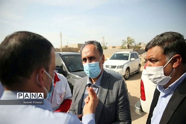 بازدید معاون سیاسی، امنیتی و اجتماعی استاندار بوشهر از مناطق زلزله  گناوه