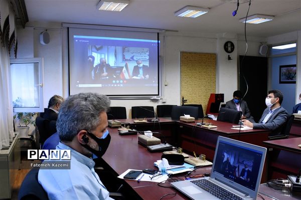 اولین نشست اداره کل امور تربیتی، مشاوره و مراقبت در برابر آسیب‌های اجتماعی در سال ۱۴۰۰