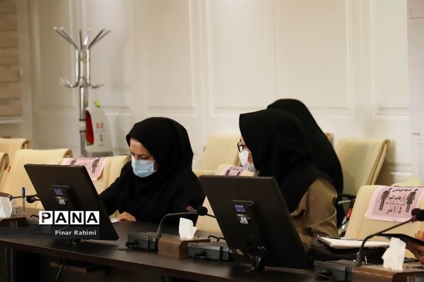 نشست خبری رئیس دانشگاه علوم پزشکی تبریز