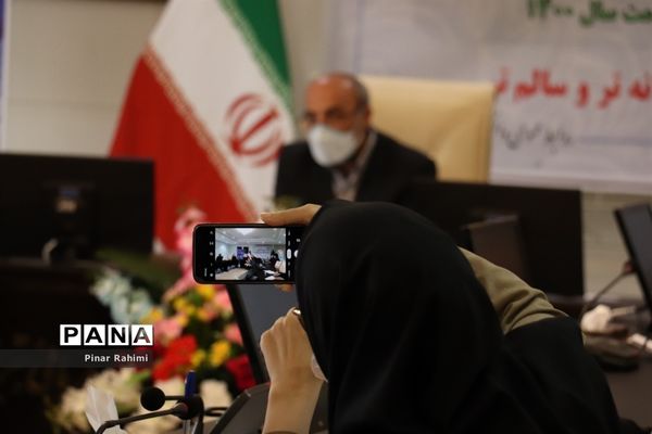 نشست خبری رئیس دانشگاه علوم پزشکی تبریز