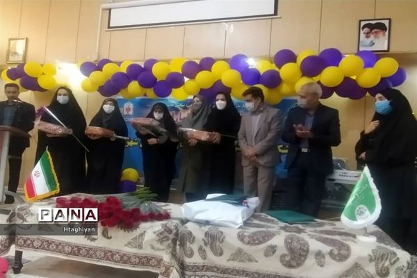 گردهمایی مربیان تشکیلات دانش آموزی پیشتازان سازمان دانش آموزی شاهین شهر