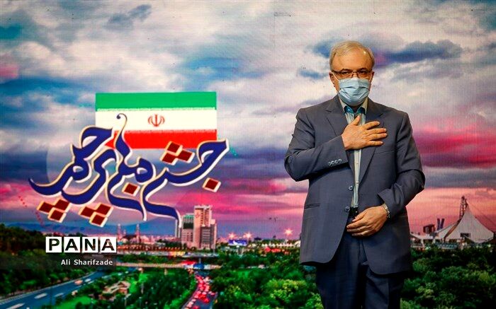 رشد کشور باید فقرزدا و عادلانه باشد