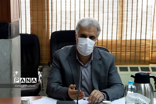 جلسه کارگروه ماده ۱۸ سرویس حمل و نقل دانش‌آموزی شهر تهران