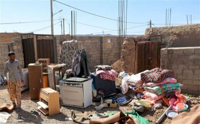 چادرخوابی در همسایگی مارها!