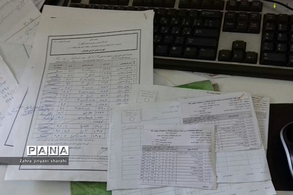 ستاد ثبت نام دانش‌آموزان مدرسه حدیث‌کساءخاورشهر