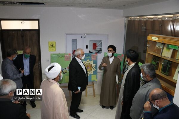 نشست هم اندیشی  با هدف تولید محتوا برای کودکان پیش دبستانی و دبستانی در مشهد