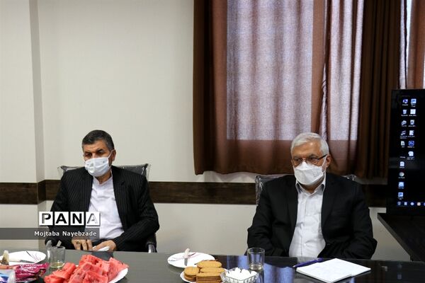 نشست هم اندیشی  با هدف تولید محتوا برای کودکان پیش دبستانی و دبستانی در مشهد