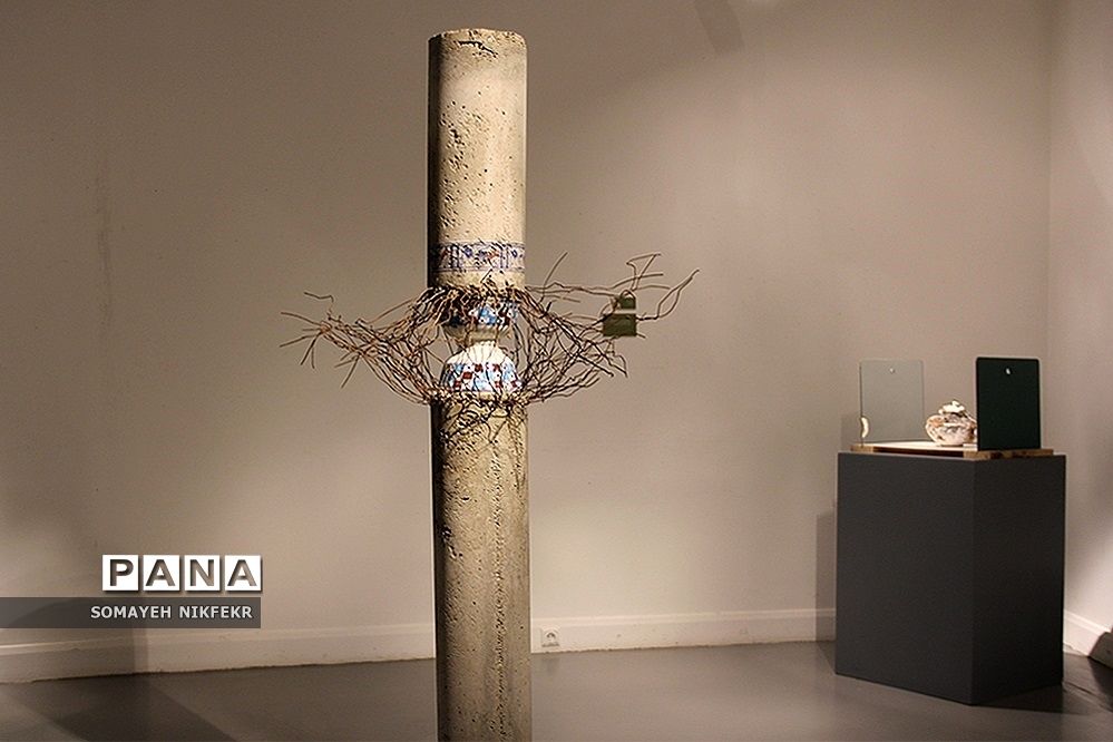 دومین سالانه نمایشگاه کاربردی‌های معناگرا  در خانه هنرمندان ایران