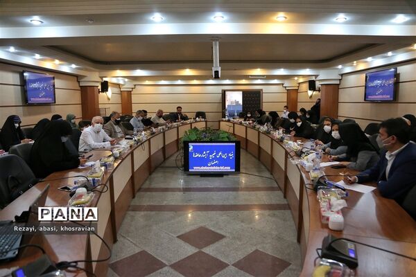 نشست خبری مدیرعامل بنیاد بین المللی خیریه آبشار عاطفه‌های استان اصفهان