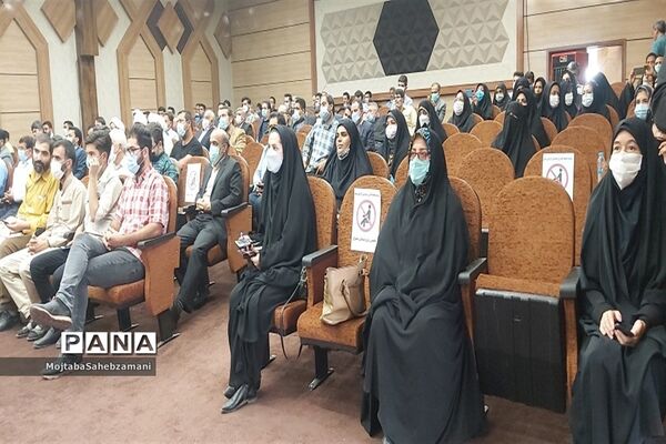 نشست فعالان فرهنگی هنری ترشیز با اعضای کمیسیون فرهنگی مجلس شورای اسلامی