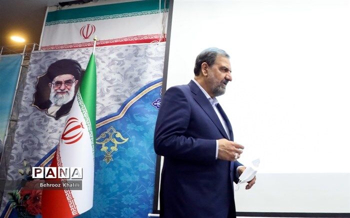 محسن رضایی: دولت نگذارد مردم بیش از این دچار رنج شوند